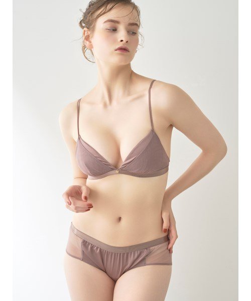 LILY BROWN Lingerie(LILY BROWN Lingerie)/【LILY BROWN Lingerie】シアーチュールサテンコンビ ノンワイヤーブラ・ショーツセット/BRW