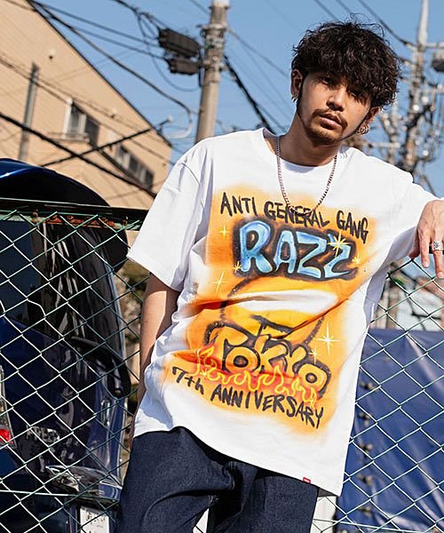 razz(ラズ)/RAZZIS 周年スプレープリントTシャツ メンズ RAZZIS ラズ ブランド おしゃれ 大人 トップス カットソー  白 ストリートファッション ストリート/ホワイト