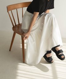 marjour(マージュール)/MONOTONE TIERED SKIRT/オフホワイト