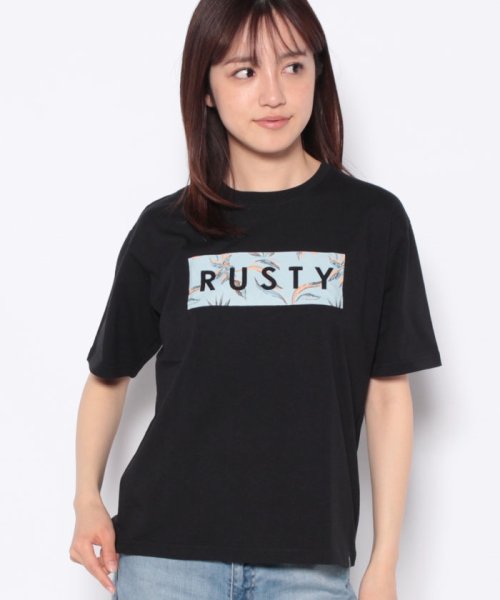 RUSTY(ラスティ（レディース）)/【RUSTY】ハンソデ Tシャツ/ブラック系01