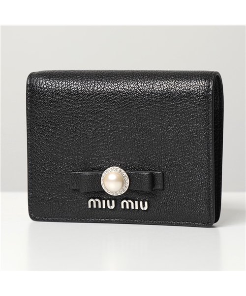 MIUMIU(ミュウミュウ)/【MIUMIU(ミュウミュウ)】二つ折り財布 5MV204 2F3R レディース レザー ミニ財布 パール リボン ロゴ /ブラック