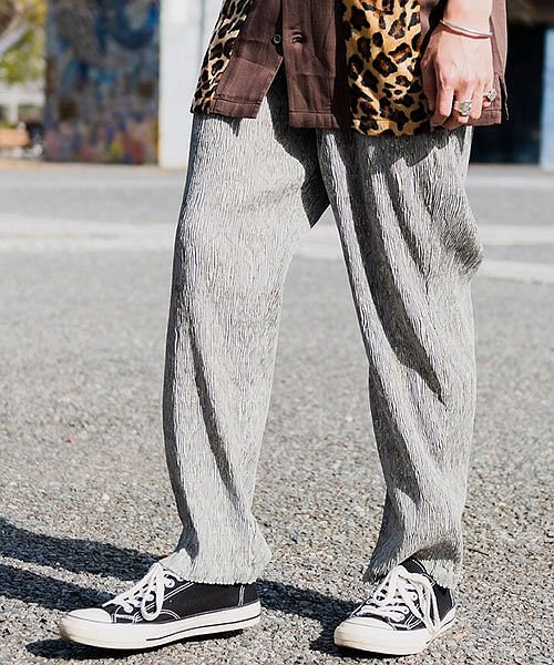 Cavaria 総柄プリント楊柳ストレッチイージーパンツ メンズ ブランド 大人 楊柳 総柄 清涼感 ロングパンツ ストレッチ 伸縮性 ポリエステル 長め M キャバリア Cavaria Magaseek