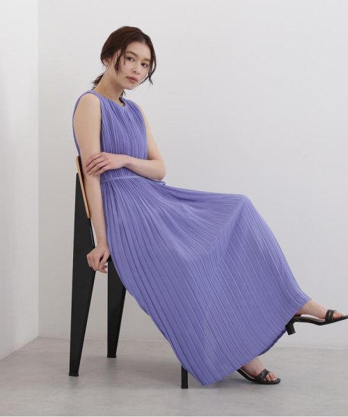 プリーツノースリーブワンピース ナチュラルビューティーベーシック Natural Beauty Basic Magaseek