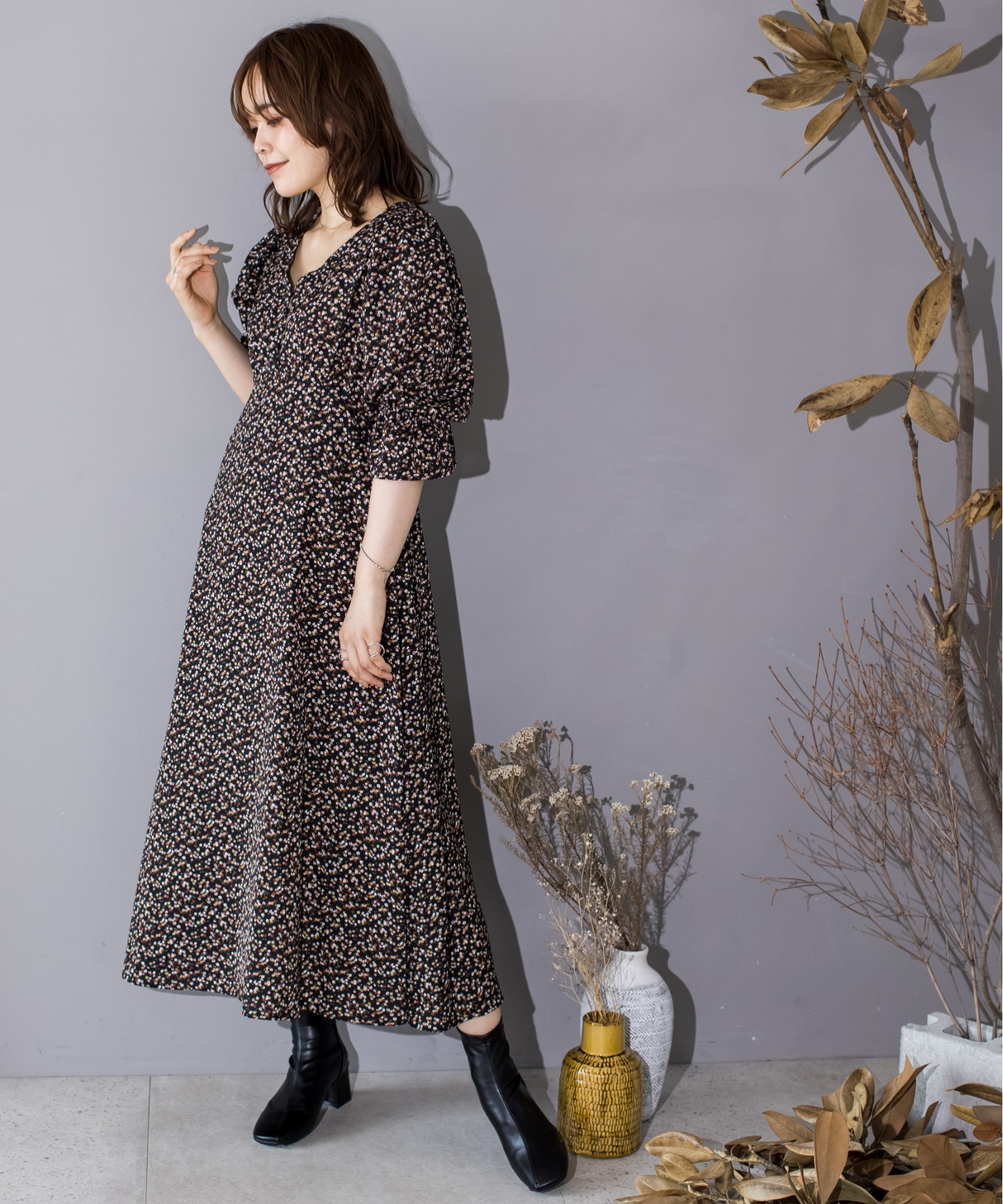 セール 小花柄ロングワンピース トライアングルパレット Triangle Palette Magaseek