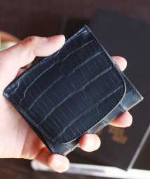 sankyoshokai(サンキョウショウカイ)/クロコダイルレザーミニ財布ボックス型/ネイビー系1