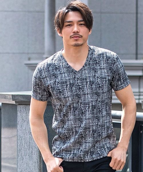 Cavaria モザイクチェック柄vネック半袖tシャツ メンズ 半袖 トップス カットソー Vネック おしゃれ モザイクチェック柄 シンプル 細身 タイト スト キャバリア Cavaria Magaseek Cavaria モザイクチェック柄vネック半袖tシャツ メンズ 半袖 トップス カットソー Vネック おしゃれ モザイクチェック柄 シンプル 細身 タイト スト キャバリア Cavaria Magaseek
