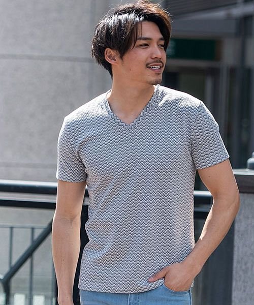 キャバリア Cavaria Cavaria ダブルシェブロン柄vネック半袖tシャツ メンズ ブランド 大人 カジュアル ファッション シェブロン ストレッチ 細身 スリム カットソー カ Magaseek