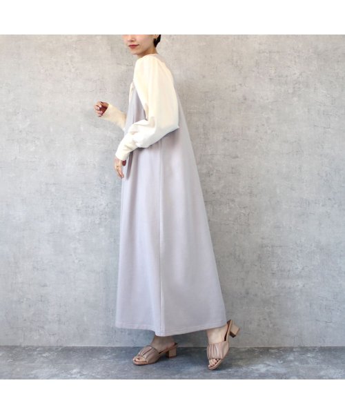 セール 異素材のボリューム感のある袖が特徴的なゆったりシルエットのワンピース エマ Emma Magaseek