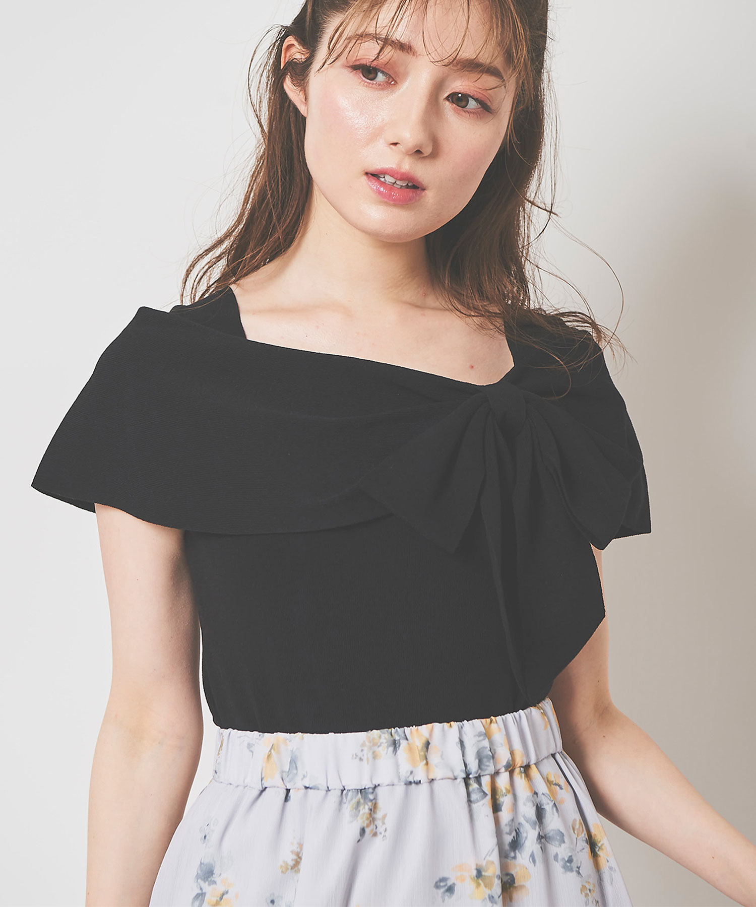 アシメリボンニット