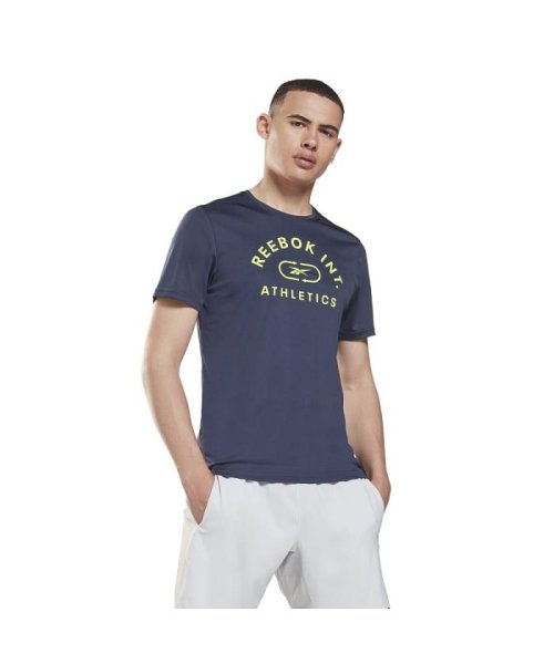 Reebok(リーボック)/ワークアウト レディ グラフィック Tシャツ /  Workout Ready Graphic T－Shirt/ブルー