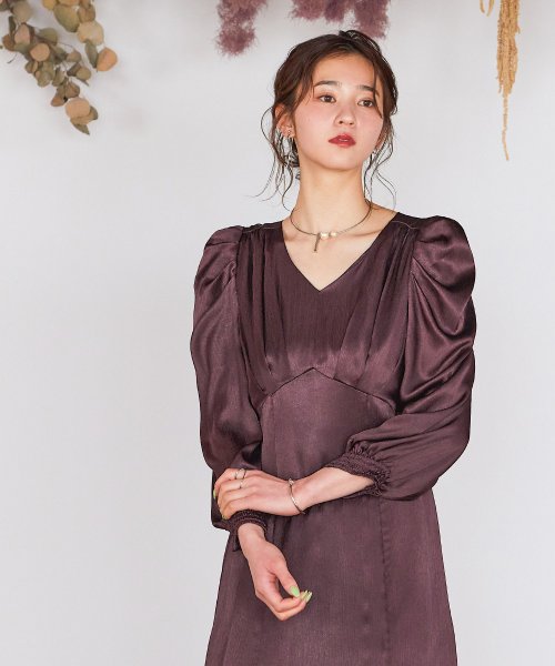 結婚式 ワンピース パーティードレス サテン 無地 長袖 カジュアル レトロ パフスリーブ ロング丈 ミモレ丈 袖あり ロング オケージョン 1 5次会 春 夏 ニアナ Niana Magaseek