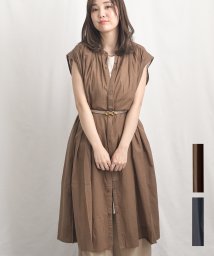 ARGO TOKYO(アルゴトウキョウ)/Color Cotton Shirt Sleeveless GatherOne－piece 2902402　カラーコットンシャツスリーブレスギャザーワンピース　/ブラウン