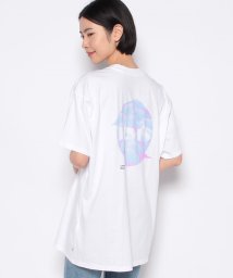 LEVI’S OUTLET/GRAPHIC SS ROADTRIP TEE A DREAM STATE WH/504655610