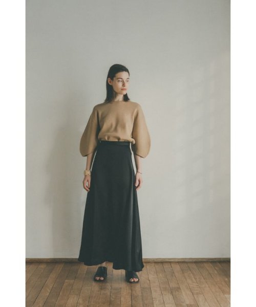 CLANE(クラネ)/FLOWING FLARE SKIRT/BLACK