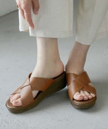 Fashion Letter(ファッションレター)/[S－LL] 歩きやすさも美脚見えもどちらも欲しい大人のためのクロスデザインサボサンダル 日本製 サンダル 美脚 ミュール サンダル レディース 歩きやすい 軽/キャメル