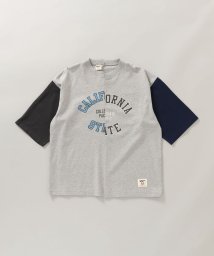 SHIPS MEN(シップス　メン)/*【SHIPS別注】Collegiate Pacific: カレッジプリント ドッキング Tシャツ/グレー