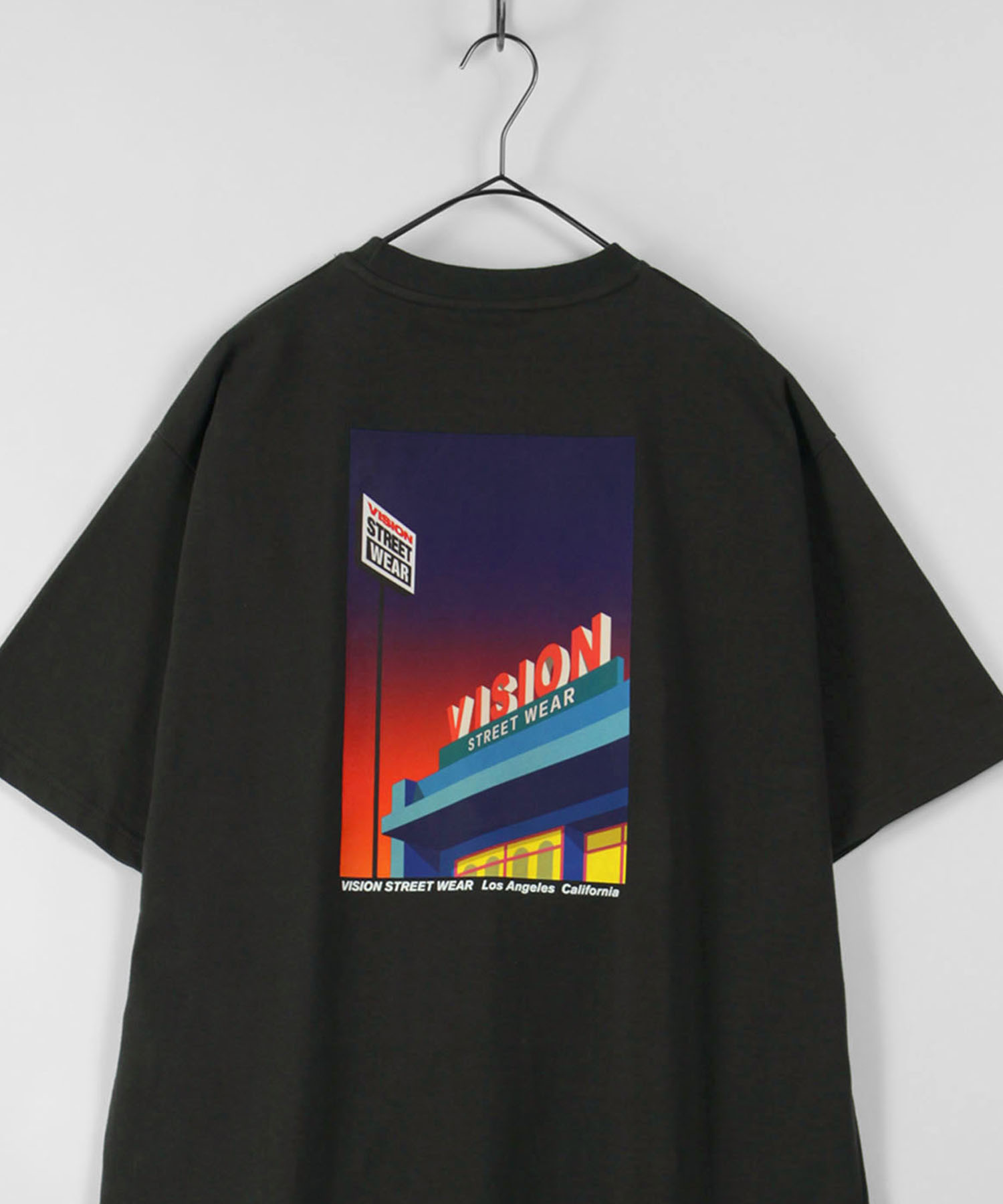 【VISION STREET WEAR/ヴィジョンストリートウェア】レトロショップ スケーター プリントTシャツ