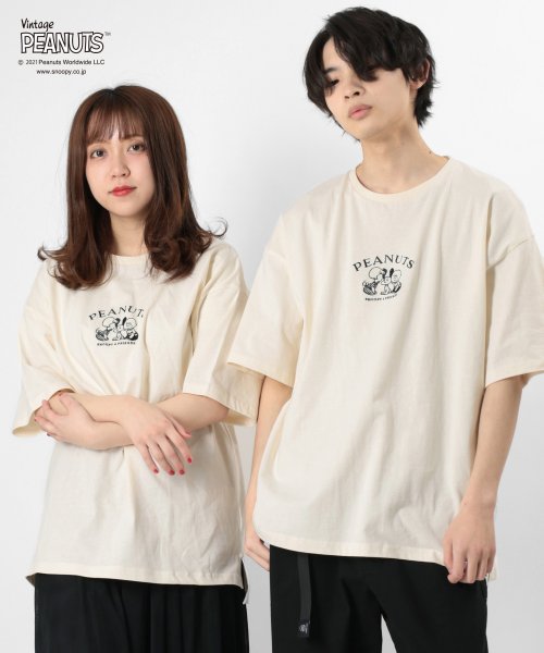 PEANUTS(ピーナッツ)/【PEANUTS/ピーナッツ】スヌーピー ビッグシルエット プリント半袖Tシャツ/ホワイト系その他