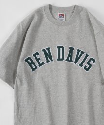 BEN DAVIS(BEN DAVIS)/【BEN DAVIS/ベンデイビス】ヘビーウェイト フェルトワッペン カレッジロゴ 半袖Tシャツ/ビッグシルエット/グレー