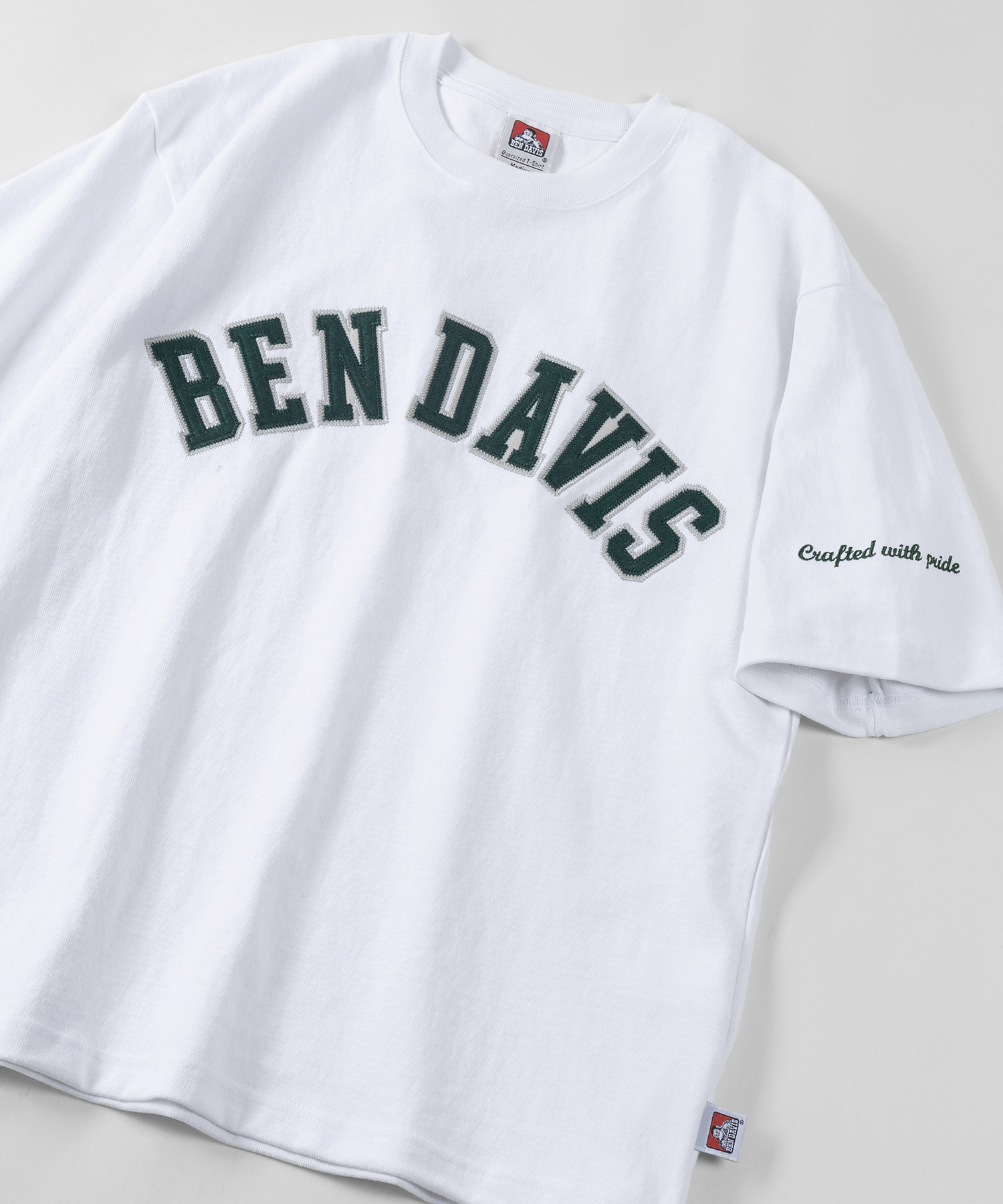 セール】【BEN DAVIS/ベンデイビス】ヘビーウェイト フェルトワッペン カレッジロゴ 半袖Tシャツ/ビッグシルエット(504655108) | BEN  DAVIS(BEN DAVIS) - MAGASEEK