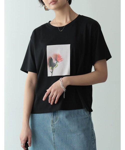 Re:EDIT(リエディ)/フラワーフォトプリント半袖Tシャツ/ブラック