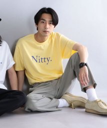 SHIPS MEN(シップス　メン)/THE NITTY GRITTY ARCHIVE CITY: プリント Tシャツ/イエロー