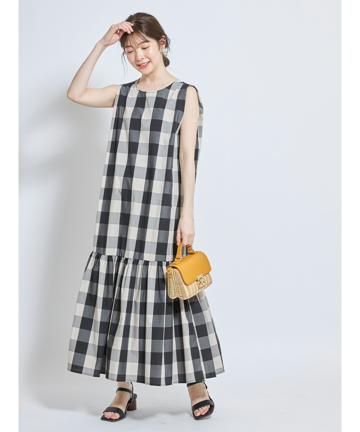 トッコクローゼット Tocco Closet 後ろりぼん付きノースリーブギンガムチェックマキシワンピース Magaseek