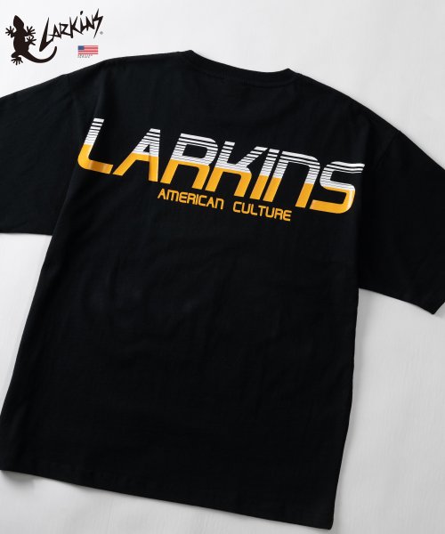 LARKINS(LARKINS)/【LARKINS】　ラーキンス　レーシング　ロゴプリント　半袖Tシャツ/アメカジ/ストリート/22SS/ブラック