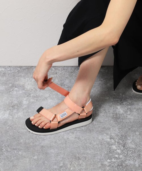 SUICOKE/スイコック】◇【WEB限定】 DEPA-Cab(504678598) ノーリーズ(NOLLEY suicoke サーモンピンク サンダル