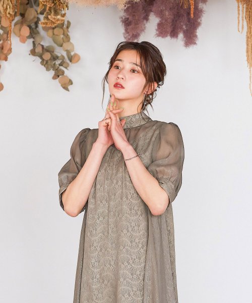 結婚式 ワンピース パーティードレス バックボタン 2way 前後 レース 総柄 カジュアル レトロ パフスリーブ ロング丈 ミモレ丈 袖あり半袖 ロング オケ ニアナ Niana Magaseek