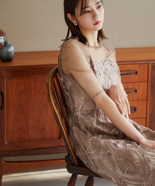 ニアナ Niana 結婚式 ワンピース パーティードレス レース 総レース 刺繍 5分袖 ロング丈 ミモレ丈 袖あり 半袖 スカート シアー 透け感 バックリボン 小さいサイズ S Magaseek