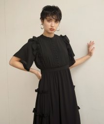 MIELI INVARIANT(ミエリ インヴァリアント)/Petal Tiered Frill Dress/ブラック