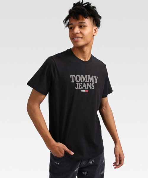 TOMMY JEANS(トミージーンズ)/トーナルエントリーグラフィックTシャツ/ブラック