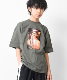 RAT EFFECT(ラット エフェクト)/フロントフォトプリントTシャツ/カーキ