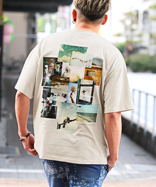 LUXSTYLE(ラグスタイル)/バックフォトデコレーションプリントTシャツ/Tシャツ メンズ 半袖 バックプリント フォトプリント ロゴ/ライトベージュ