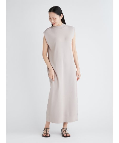 肩タックコクーンニットワンピース ミラオーウェン Mila Owen Magaseek