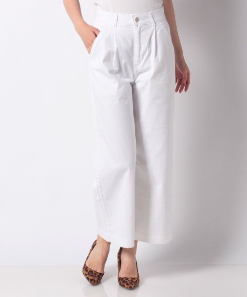 LEVI’S OUTLET(リーバイスアウトレット)/PLEATED WIDE LEG CHINO CLEAN BRIGHT WHIT/ナチュラル