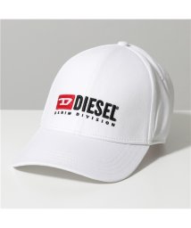 DIESEL(ディーゼル)/【DIESEL(ディーゼル)】ベースボールキャップ CORRY－DIV HAT A03699 0JCAR メンズ コットン 帽子 立体ロゴ刺繍 /ホワイト