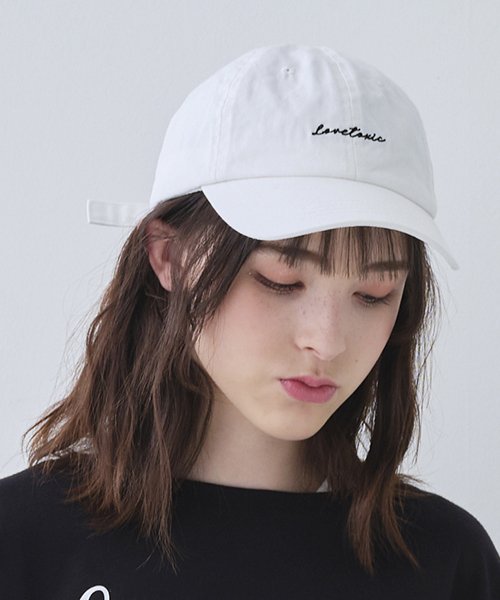 Lovetoxic(ラブトキシック)/LOVETOXIC刺繍ローCAP/ホワイト