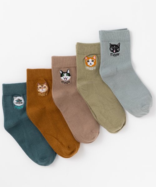 大人気! 動物刺繍子供のソックス