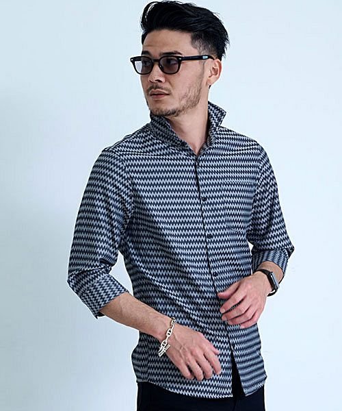 Cavaria シェブロン柄ワイヤー入りホリゾンタルカラー7分袖シャツ 七分袖 メンズ ブランド おしゃれ シェブロン柄 ホリゾンタル 細身 スリム ストレッチ キャバリア Cavaria Magaseek Cavaria シェブロン柄ワイヤー入りホリゾンタルカラー7分袖シャツ 七分袖 メンズ ブランド おしゃれ シェブロン柄 ホリゾンタル 細身 スリム ストレッチ キャバリア Cavaria Magaseek
