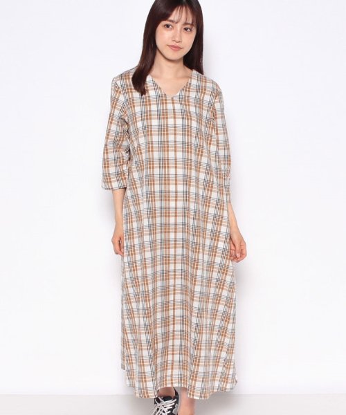 セール 綿100 落ち着いた印象のチェックが 大人のシンプルワンピース メルローズ クレール Melrose Claire Magaseek