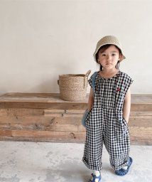 aimoha(aimoha（アイモハ）)/aimoha－KIDS－ 韓国子供服　ギンガムチェックノースリーブオールインワン/ブラック