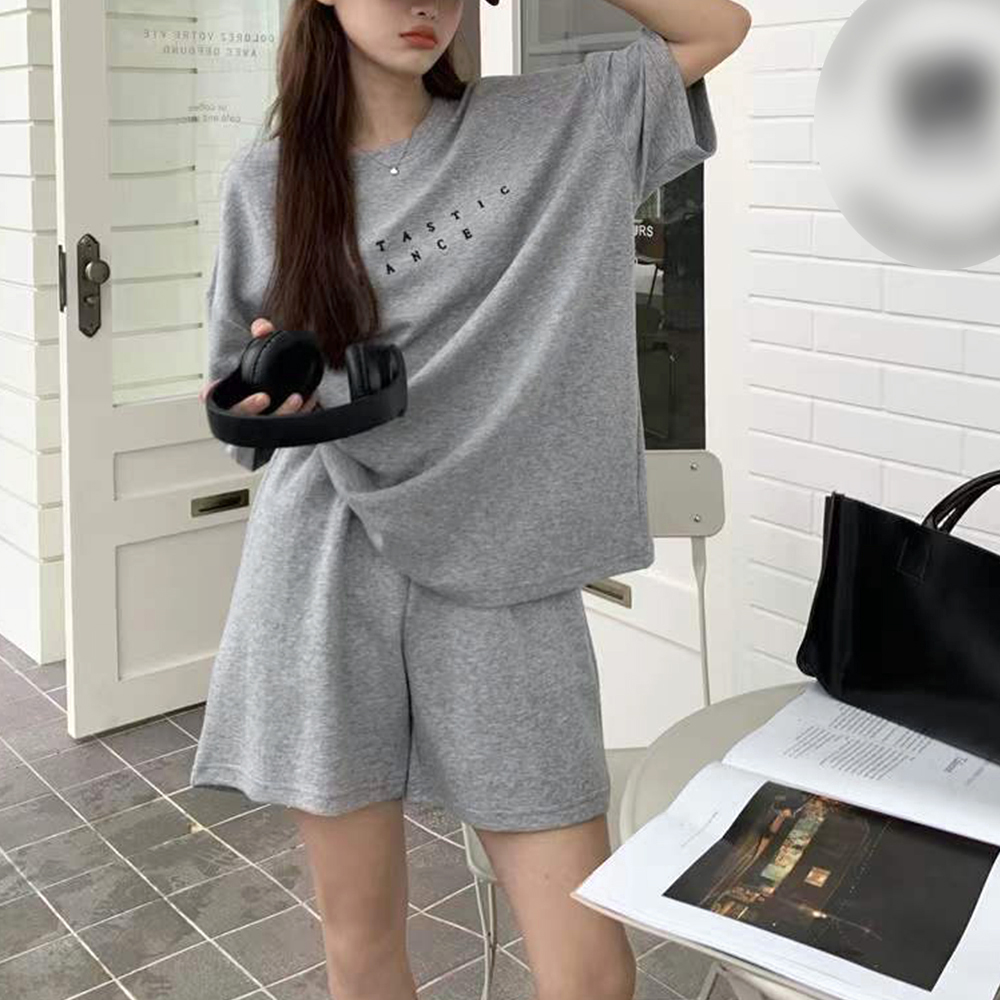 商い SALE♡ 人気 セットアップ タイダイ柄 ショートパンツ 半袖 XL 紫 新品‼️ レディース セットアップ タイダイ柄 ショートパンツ 半袖 XL 紫