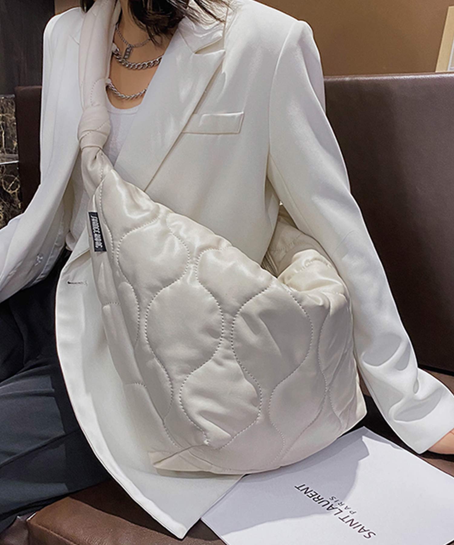 キルト ショルダーバッグ ホワイト 白 トートバッグ 韓国ファッション