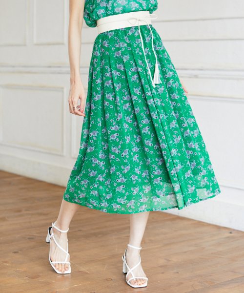 セール】【セットアップ対応商品】ラインフラワープリントタックフレア  