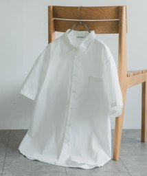 URBAN RESEARCH DOORS(アーバンリサーチドアーズ)/コットンレギュラーカラーショートスリーブシャツ/OFFWHITE