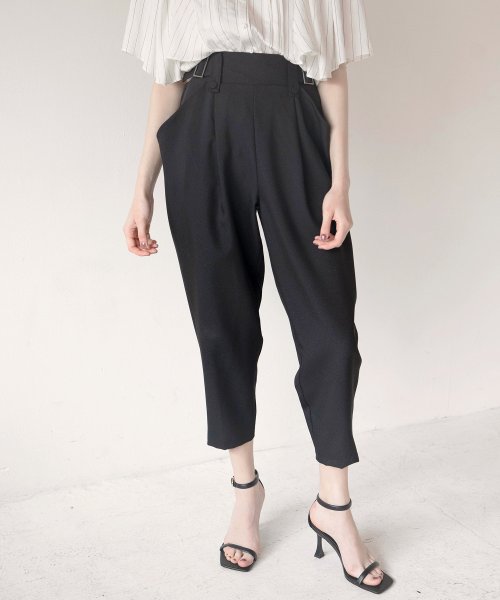 MIELI INVARIANT(ミエリ インヴァリアント)/Pegtop Trousers Belt Pants/ブラック