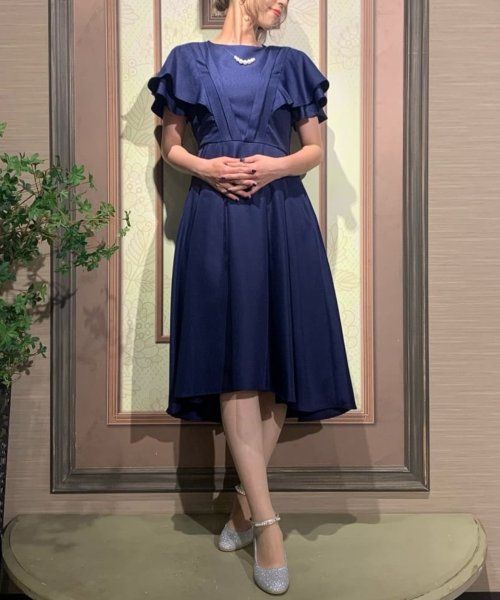 袖付バックプリーツドレス アクシーズファム Axes Femme Magaseek