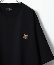 ZIP FIVE(ジップファイブ)/動物ワンポイント刺繍半袖Tシャツ/ネコ/イヌ/ブラック系2